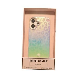 J3-N VELVET CAVIAR - Magsafe Case For Apple iPhone 16 - White Opal Leopard